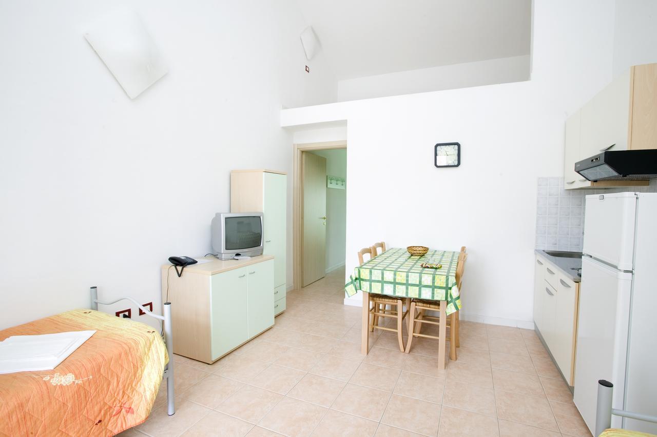Aparthotel Long Beach Village Sul Mare Spiaggia Privata Inclusa 2*